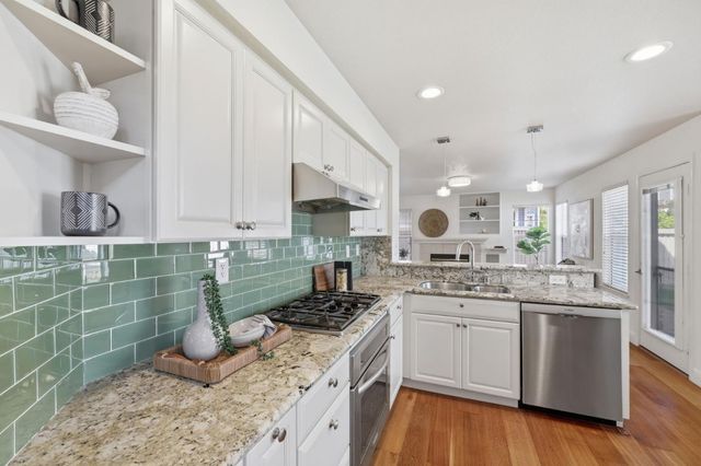 367 Montserrat Drive, Redwood City, CA 94065