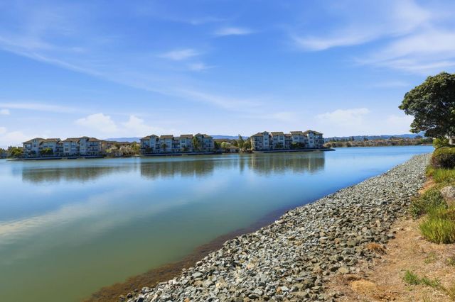 367 Montserrat Drive, Redwood City, CA 94065