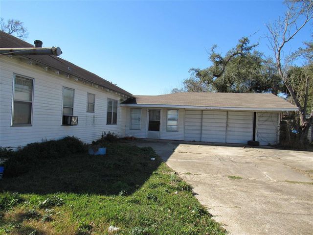 504 W Verdine Street, Sulphur, LA 70663