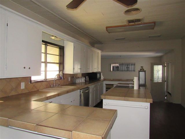 504 W Verdine Street, Sulphur, LA 70663