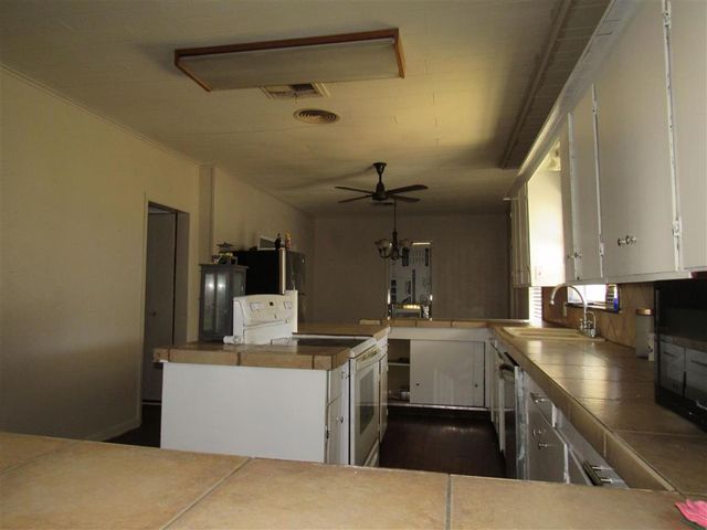 504 W Verdine Street, Sulphur, LA 70663