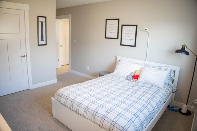 5476 Ridgeview Drive NW, Rochester, MN 55901