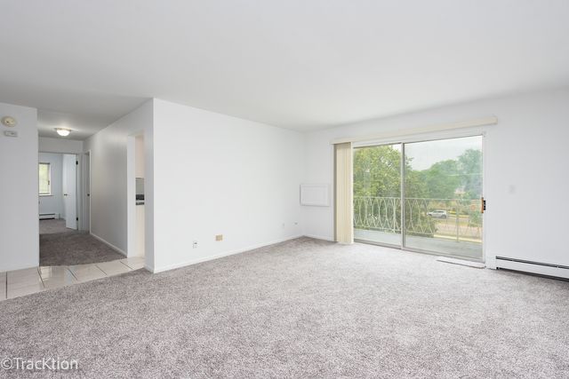 1301 S Finley Road 311, Lombard, IL 60148