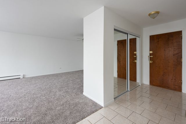 1301 S Finley Road 311, Lombard, IL 60148