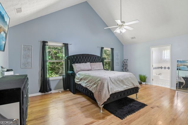 6694 Villa Court, Lithonia, GA 30038