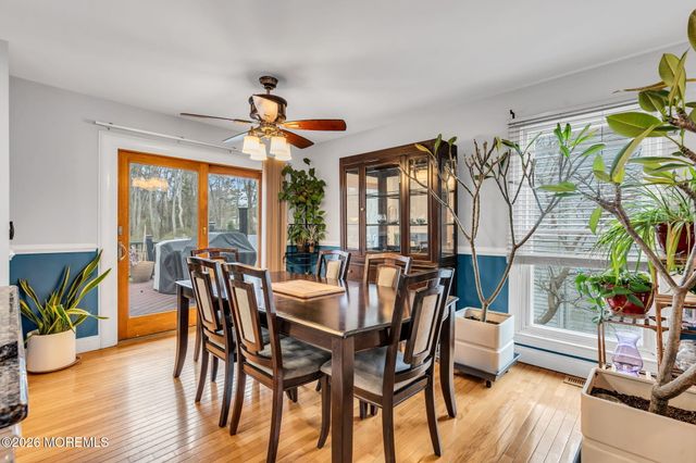 17 Heritage Drive, Howell, NJ 07731