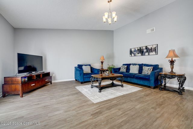 1214 Giralda Circle NW, Palm Bay, FL 32907