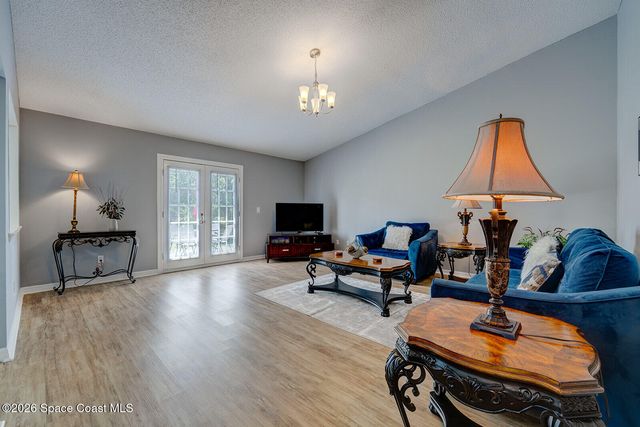 1214 Giralda Circle NW, Palm Bay, FL 32907