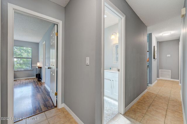 1214 Giralda Circle NW, Palm Bay, FL 32907