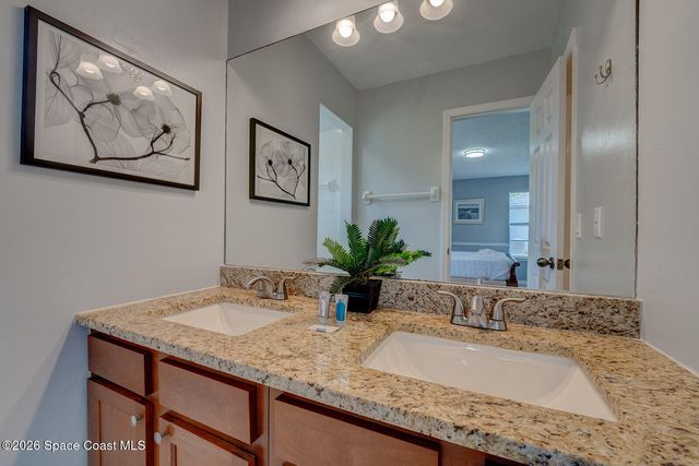 1214 Giralda Circle NW, Palm Bay, FL 32907