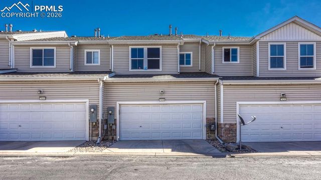 7620 Sandy Springs Point, Fountain, CO 80817