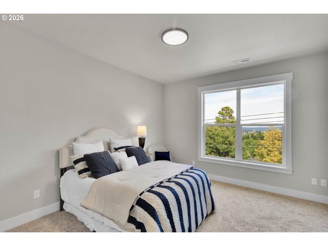 8840 Sw SERENITY Ter, Beaverton, OR 97007