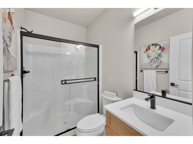 8840 Sw SERENITY Ter, Beaverton, OR 97007