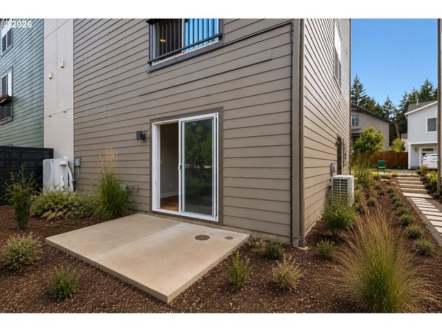 8840 Sw SERENITY Ter, Beaverton, OR 97007
