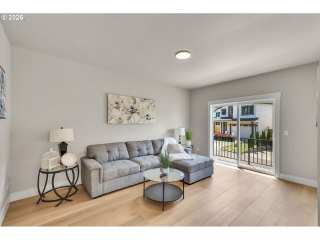 8840 Sw SERENITY Ter, Beaverton, OR 97007