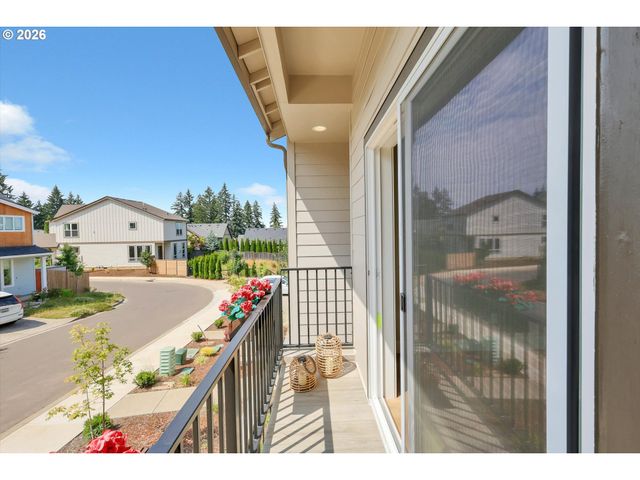 8840 Sw SERENITY Ter, Beaverton, OR 97007