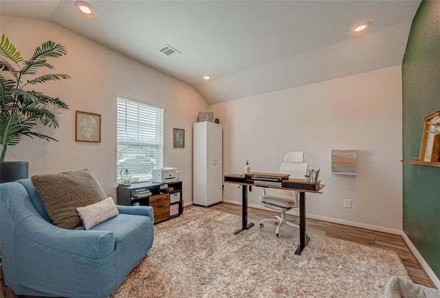 2114 Cherryvale Drive, Tomball, TX 77375