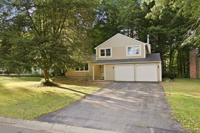 3438 Stanford Drive, Lysander, NY 13027