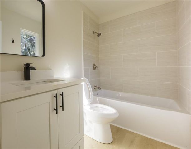 4328 Buckingham Place, Duluth, GA 30096