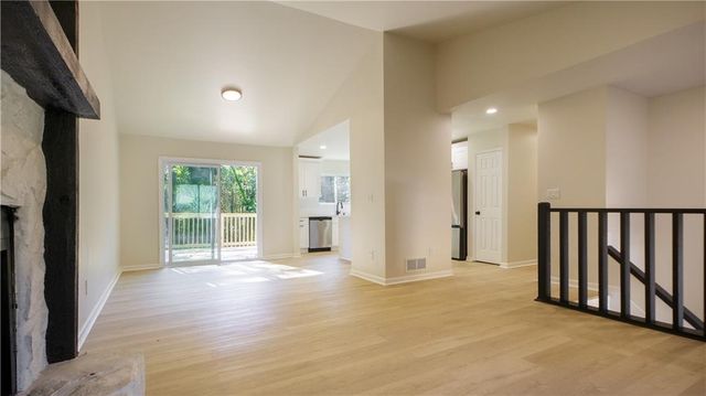 4328 Buckingham Place, Duluth, GA 30096