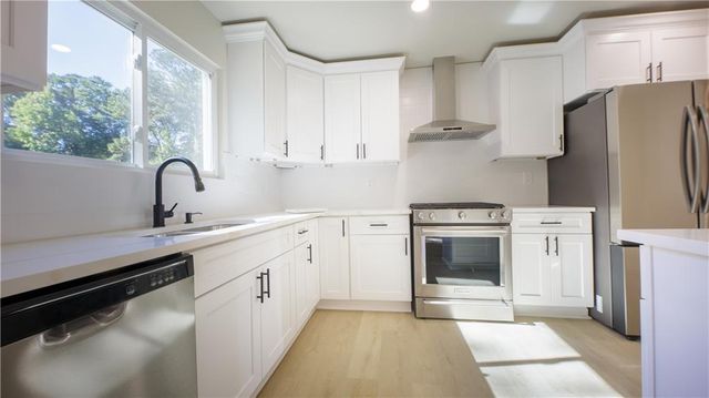 4328 Buckingham Place, Duluth, GA 30096