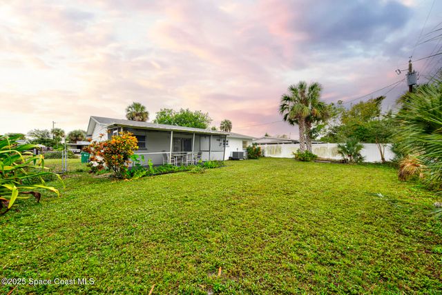 813 7th Street, Merritt Island, FL 32953