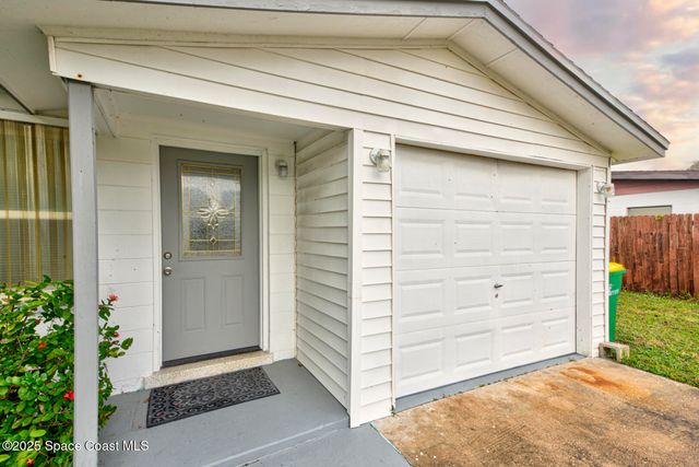 813 7th Street, Merritt Island, FL 32953