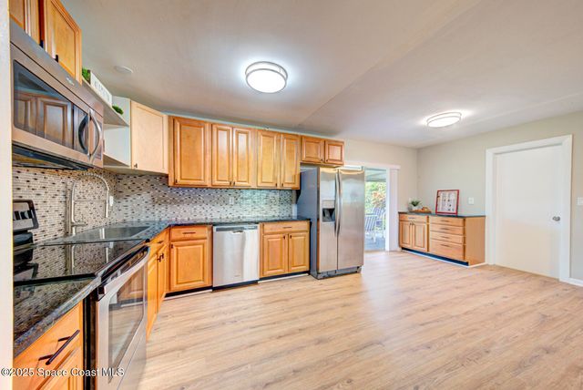 813 7th Street, Merritt Island, FL 32953