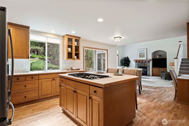 28551 NE 63rd Way, Carnation, WA 98014