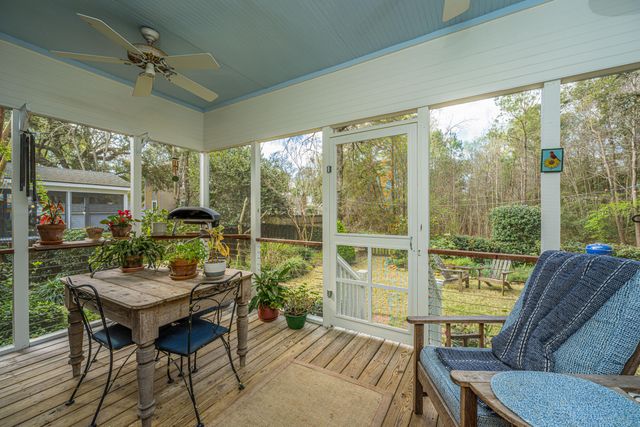 1109 Lazy Lane Court, Mount Pleasant, SC 29464