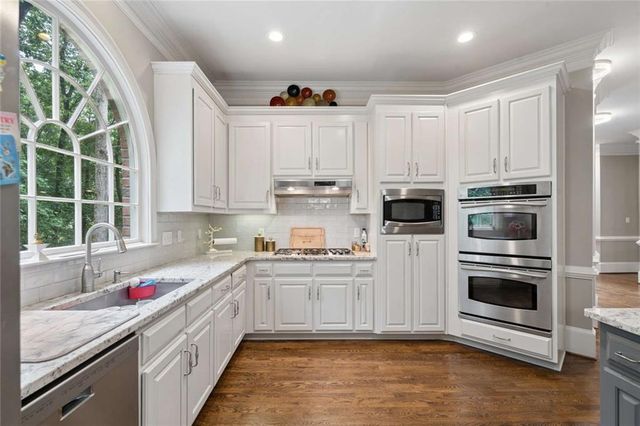 8925 Muirfield Court, Duluth, GA 30097