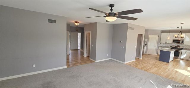 854 Jennifer Lane, South Lyon, MI 48178