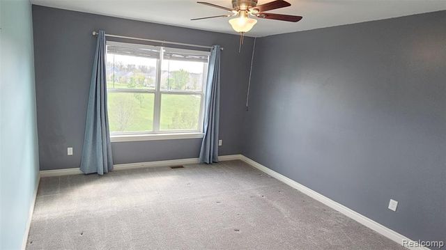 854 Jennifer Lane, South Lyon, MI 48178