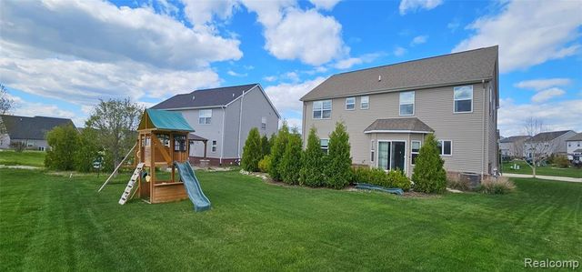 854 Jennifer Lane, South Lyon, MI 48178