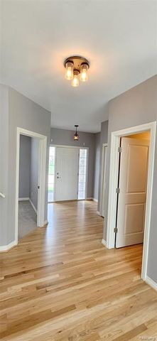 854 Jennifer Lane, South Lyon, MI 48178