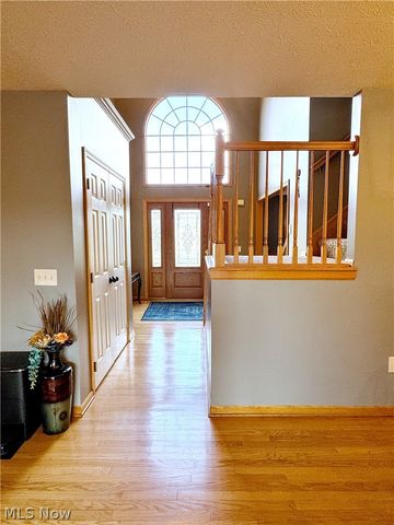 25137 Crosstie Trail, Columbia Station, OH 44028
