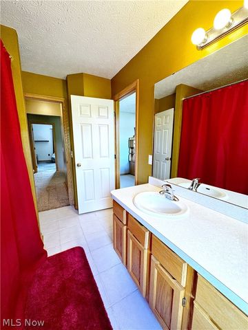 25137 Crosstie Trail, Columbia Station, OH 44028