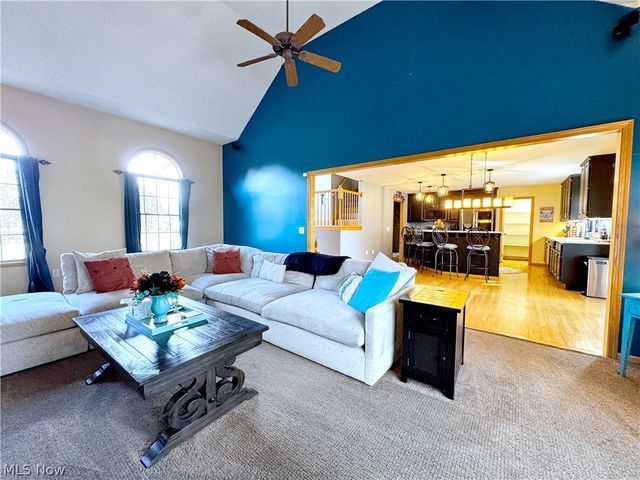 25137 Crosstie Trail, Columbia Station, OH 44028