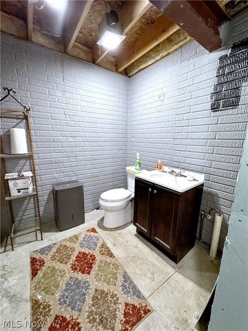 25137 Crosstie Trail, Columbia Station, OH 44028