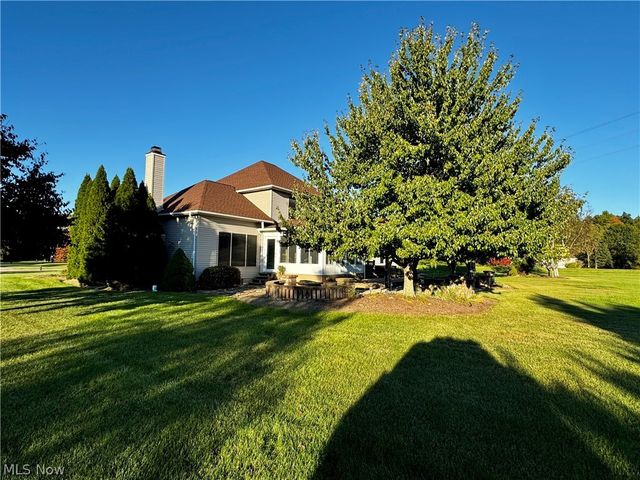 25137 Crosstie Trail, Columbia Station, OH 44028