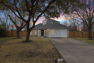 1904 Maple Vista DR, Pflugerville, TX 78660
