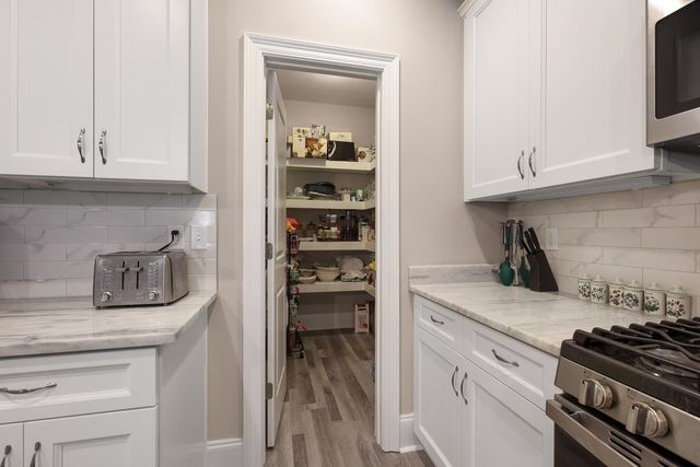 230 COTTAGE Court, Tallahassee, FL 32308