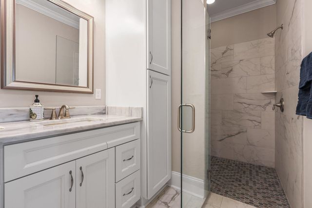 230 COTTAGE Court, Tallahassee, FL 32308