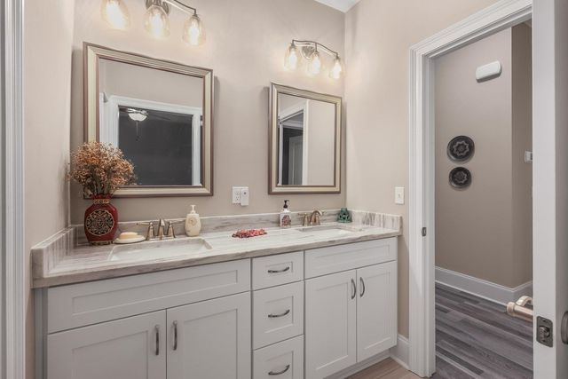 230 COTTAGE Court, Tallahassee, FL 32308