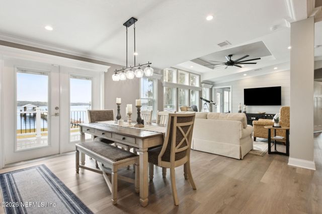 208 LAKE GEORGE POINT Drive, Georgetown, FL 32139