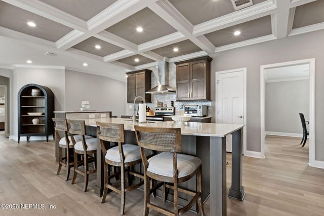 208 LAKE GEORGE POINT Drive, Georgetown, FL 32139