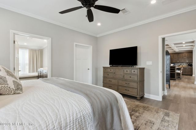 208 LAKE GEORGE POINT Drive, Georgetown, FL 32139