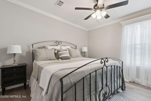 208 LAKE GEORGE POINT Drive, Georgetown, FL 32139