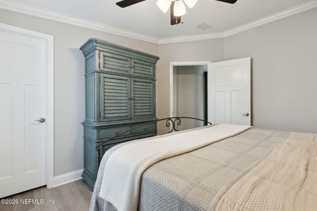 208 LAKE GEORGE POINT Drive, Georgetown, FL 32139