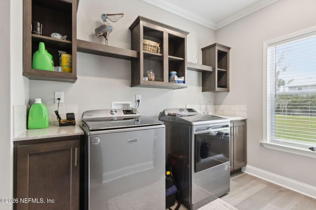 208 LAKE GEORGE POINT Drive, Georgetown, FL 32139